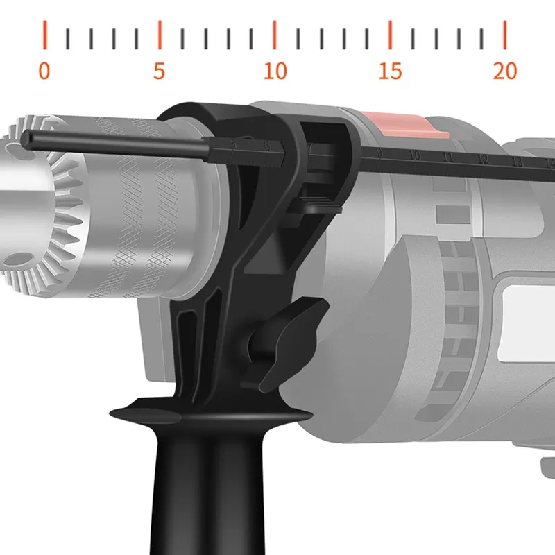 Taladro de impacto con cable de 710 W